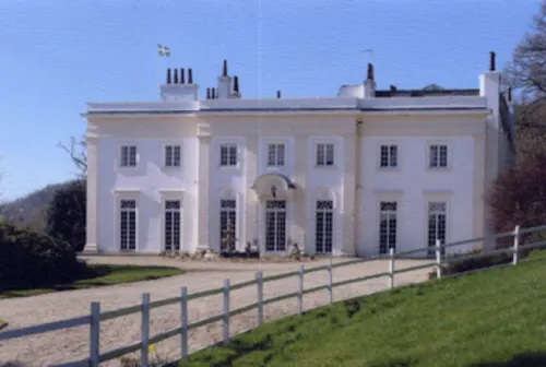 Lower Ashton country house, A1138