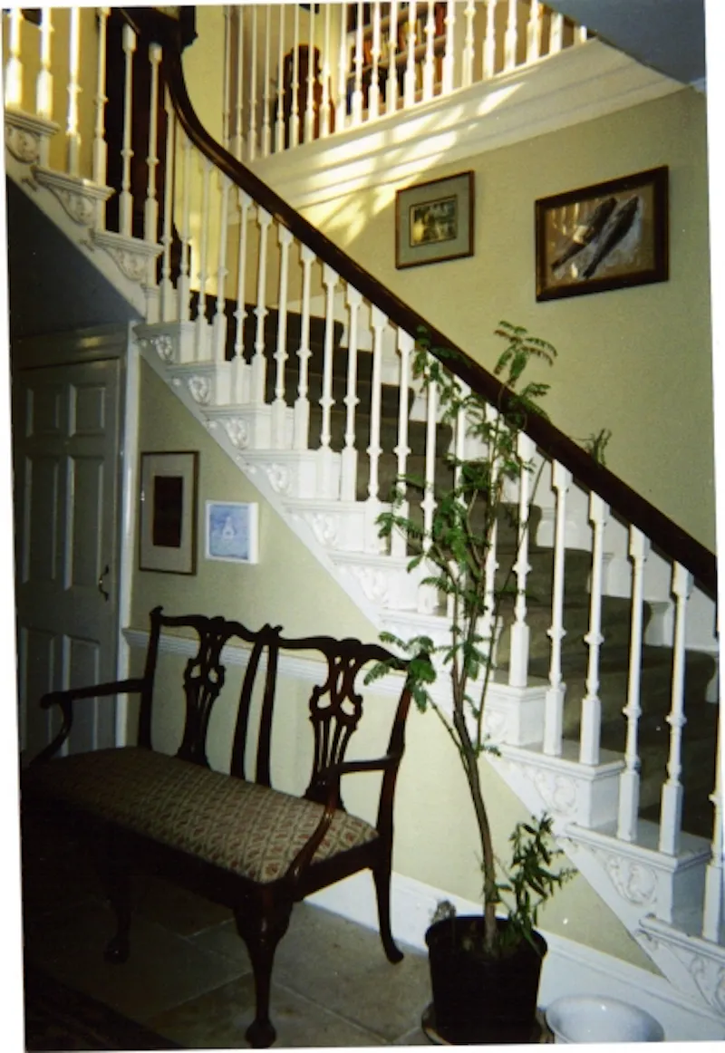 Staircase at 30-acre Georgian home in Suffolk, A1182 (photo 3)