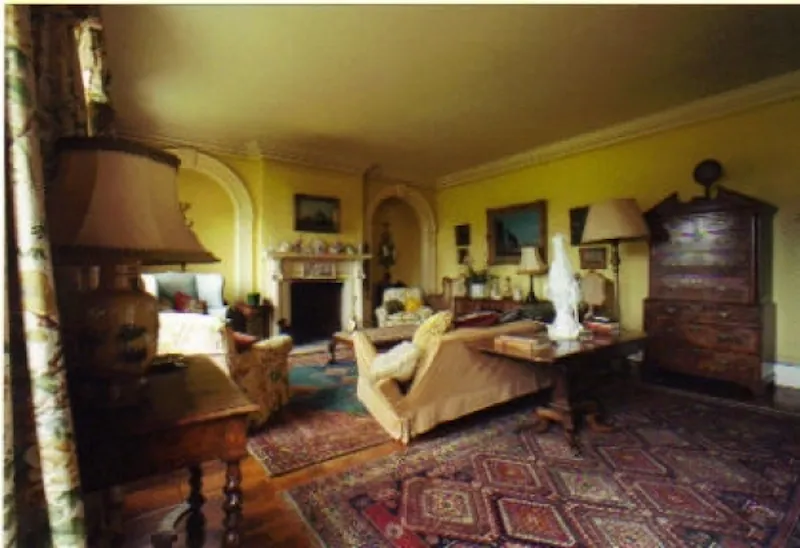 Drawing room at 30-acre Georgian home in Suffolk, A1182 (photo 5)