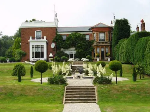 1980's Hatfield house, A1011
