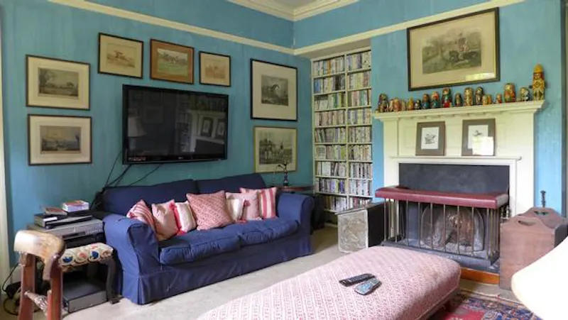 Living Room at Classic Georgian Thame Rectory, A1026 (photo 38)