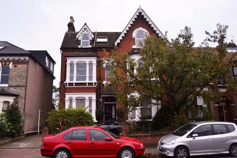 Tooting Edwardian flat, B1263 (photo 1)