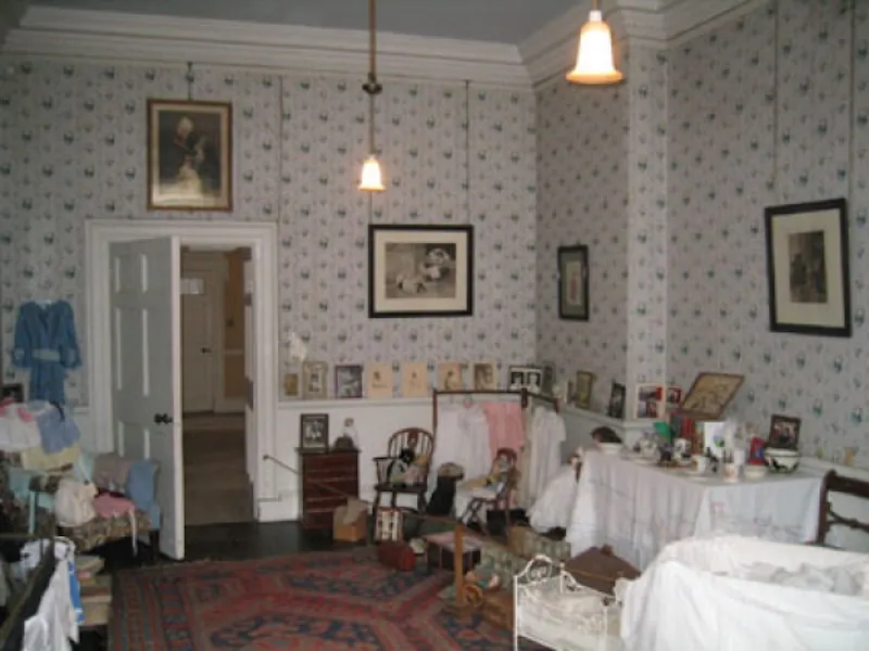 Nursery at Cornwall chateau style house, A1087 (photo 9)