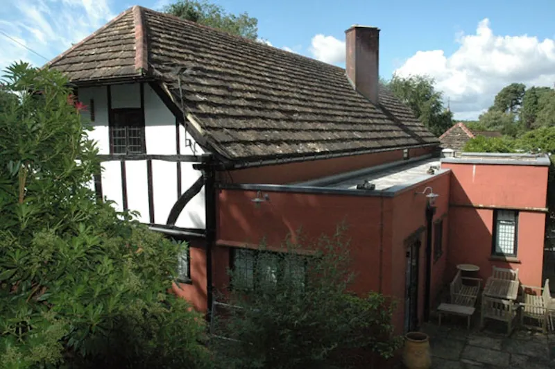 Film location D1964 in Surrey (photo 16)