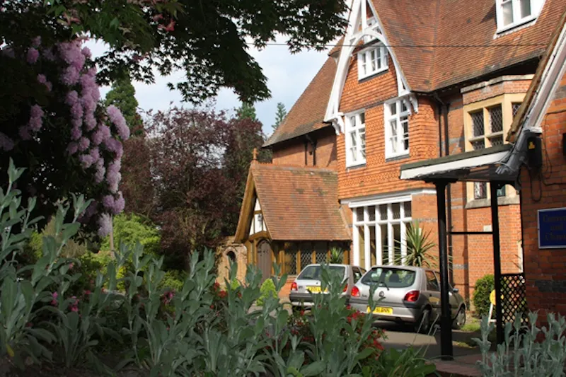 Ascot school and grounds, B1219 (photo 4)