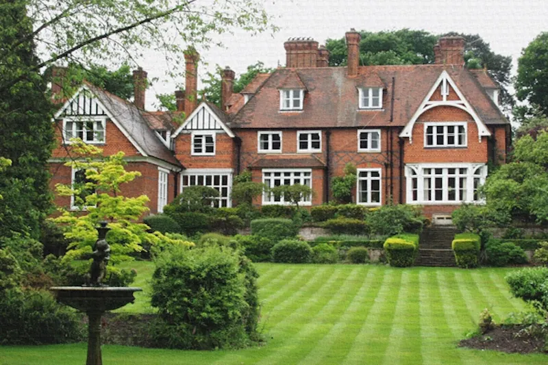 Garden at Ascot school and grounds, B1219 (photo 19)