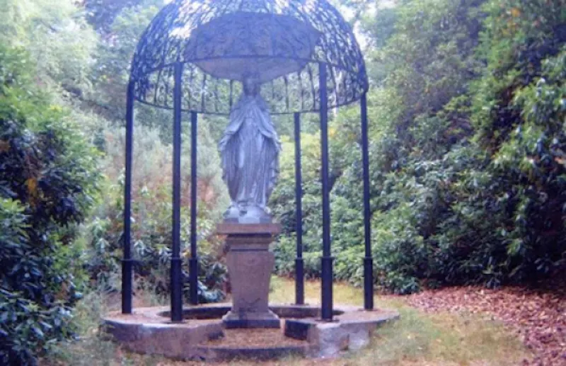 Ascot school and grounds, B1219 (photo 23)