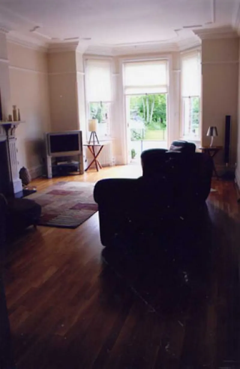 Living Room at Film location E271 in London (photo 5)