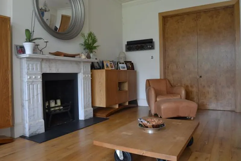 Fireplace at Large detached house in Ealing, B1280 (photo 5)