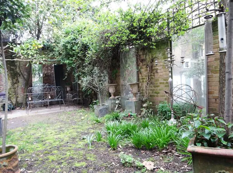 Glamorous Chelsea house, B1249 (photo 34)