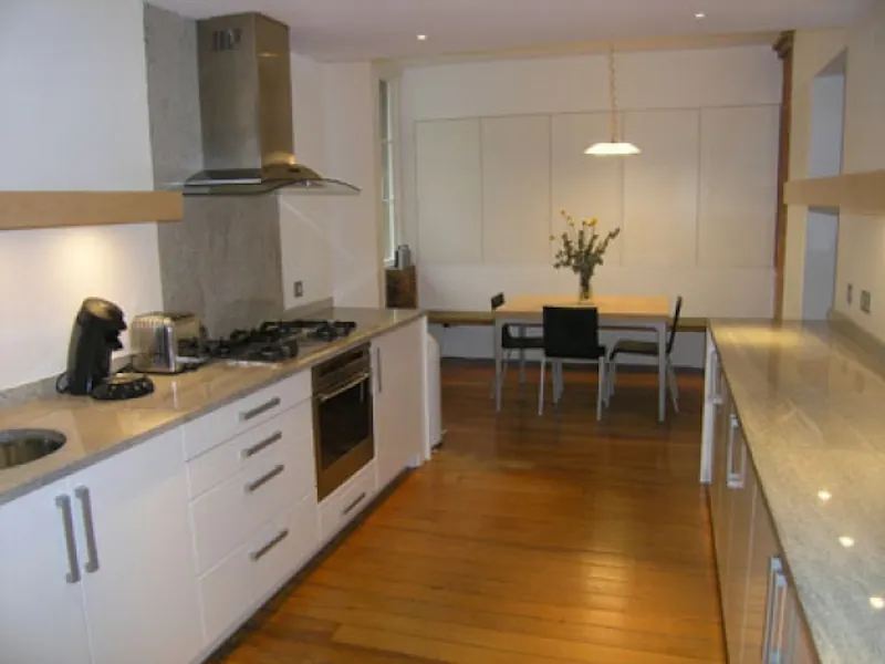 Kitchen at Open plan loft in Hoxton, F546 (photo 6)