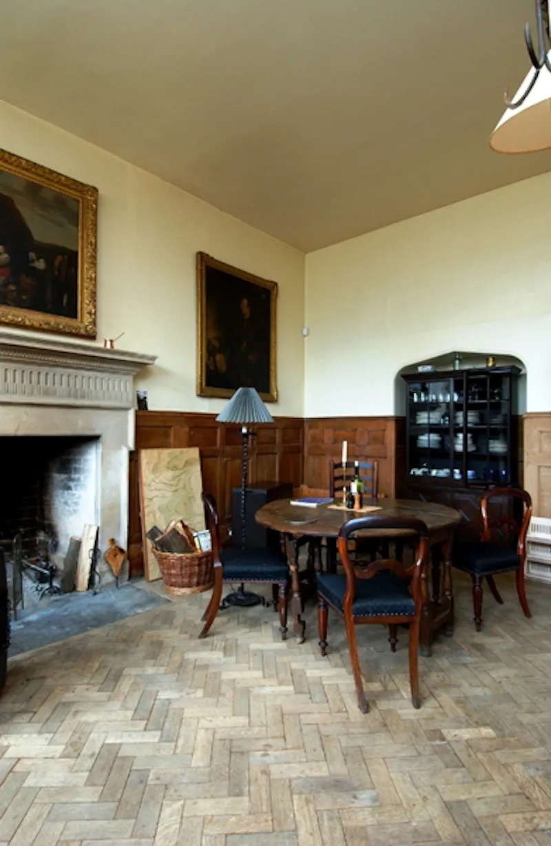 Floor - wooden at Historic Cotswolds Jacobean manor, M14 (photo 9)