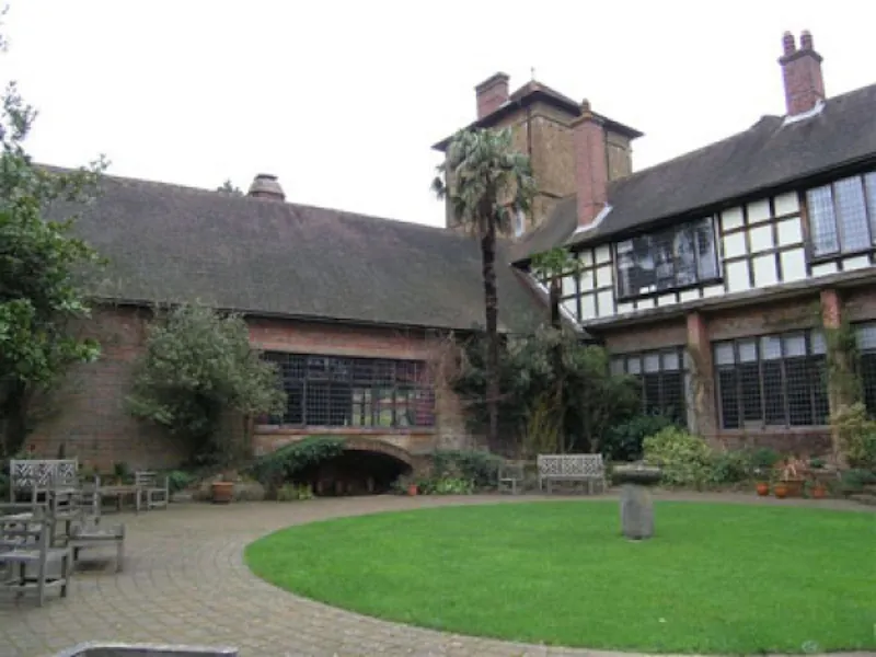 Period Hall of Chiddingfold, M249 (photo 14)