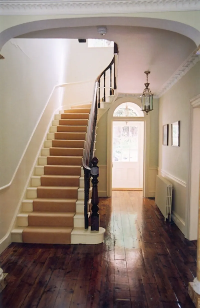 Entrance hall at Tunbridge Wells Georgian house, B1238 (photo 7)
