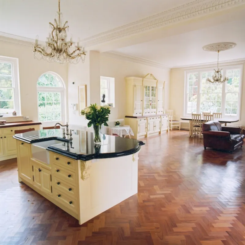 Kitchen at Tunbridge Wells Georgian house, B1238 (photo 9)