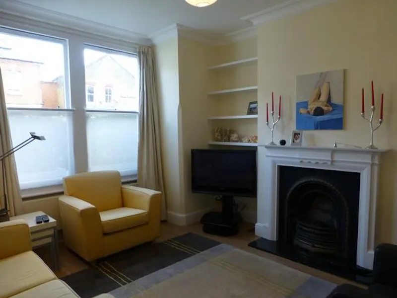 Victorian family house in Putney, B1231 (photo 11)