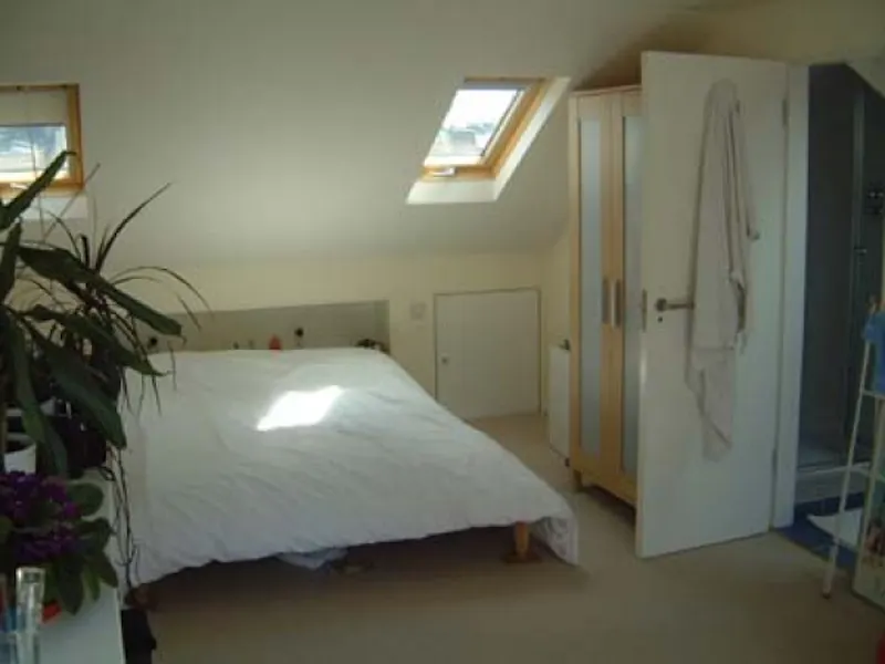 Bedroom at Victorian family house in Putney, B1231 (photo 14)