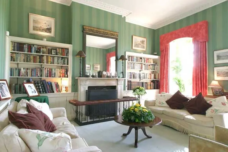 Living Room at Chandler's Cross country estate, A480 (photo 9)