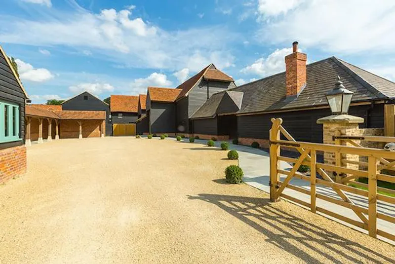Chandler's Cross country estate, A480 (photo 45)