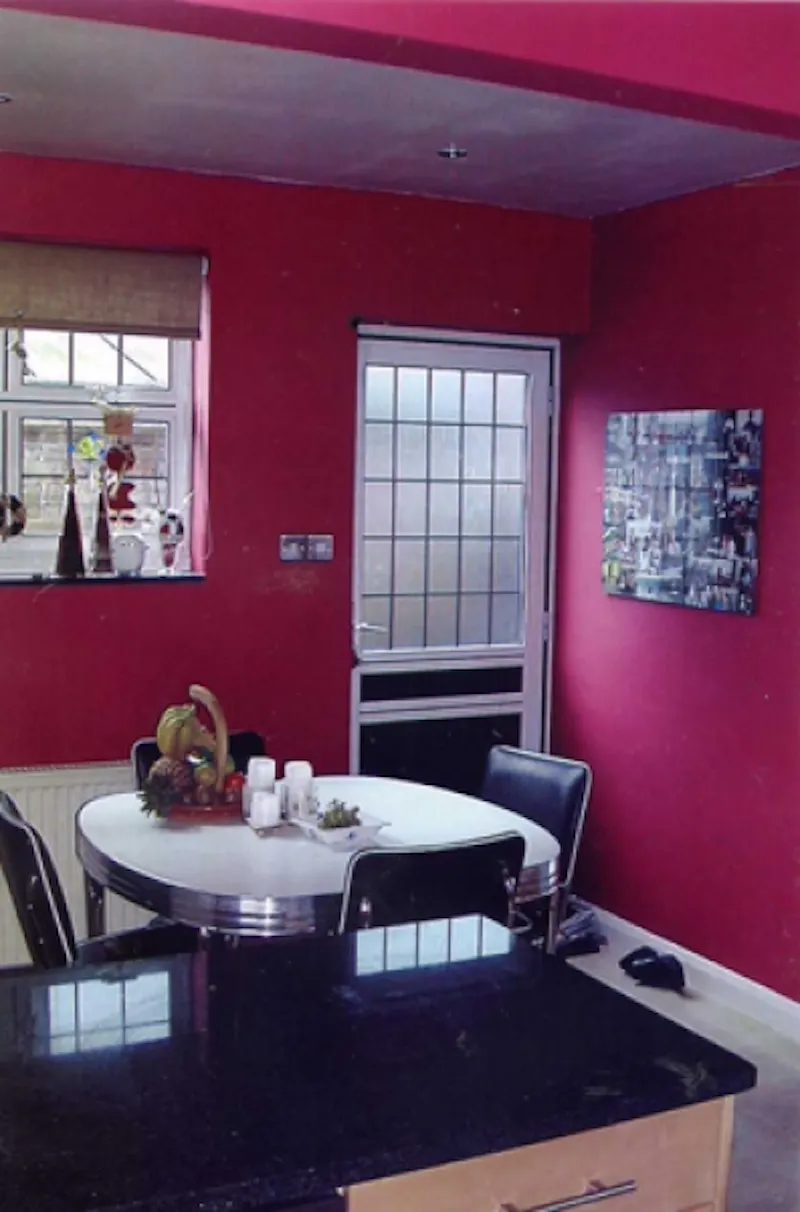 Kitchen at Film location D1828 in Hertfordshire (photo 4)