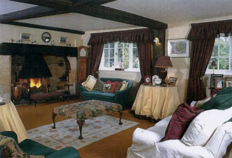 Beams at Film location L444 in Oxfordshire (photo 2)