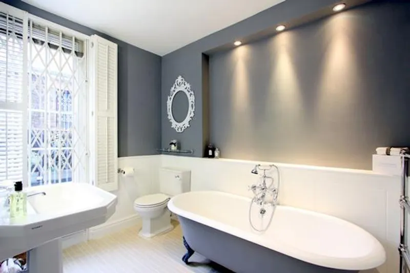 Bathroom at Contemporary Soho mews house, K286 (photo 11)