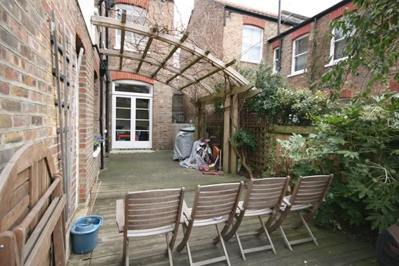 Semi-detached home in Dulwich, E295 (photo 15)