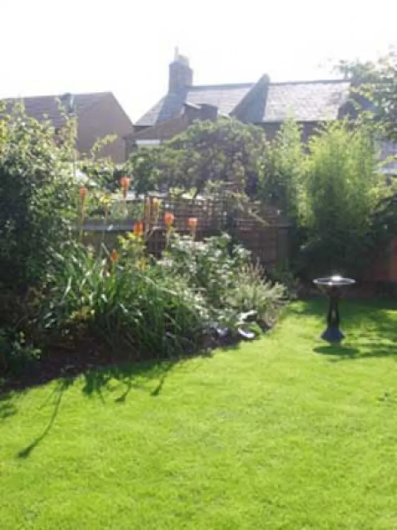Semi-detached home in Dulwich, E295 (photo 16)