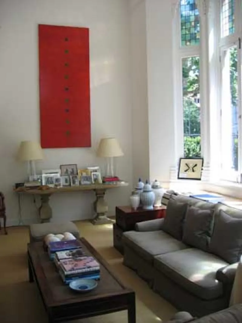Living Room at Chelsea mansion flat, F936 (photo 4)