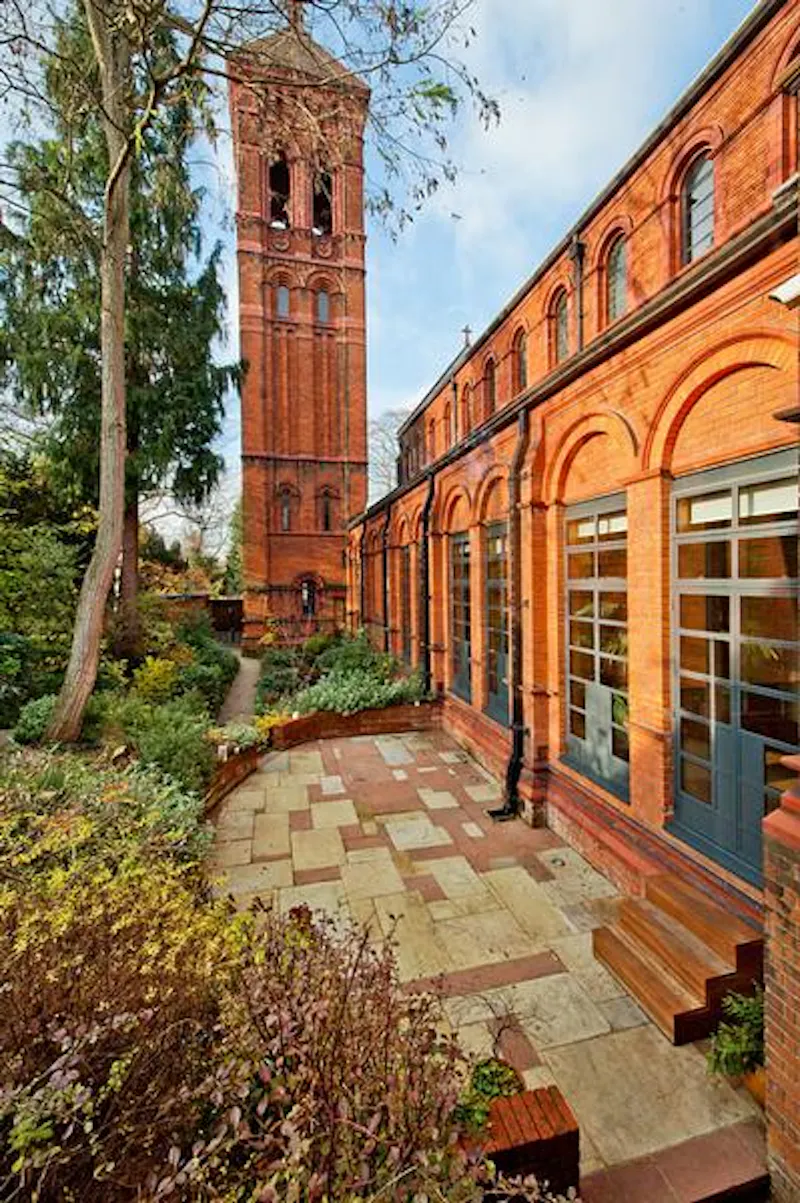 Converted Petersham church , K247 (photo 40)