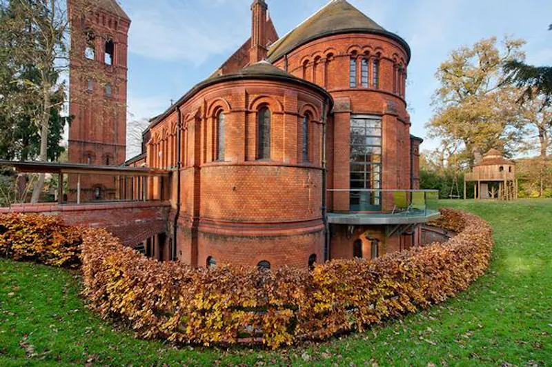 Converted Petersham church , K247 (photo 43)