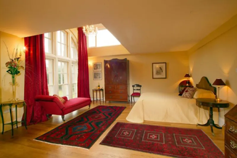 Bedroom at Stately hall in Norwich, G263 (photo 3)