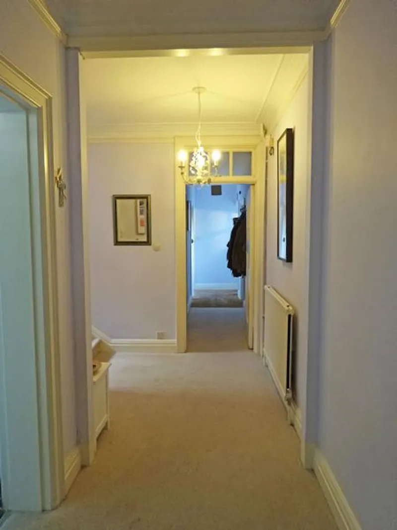 Homely Ealing vicarage, B868 (photo 15)
