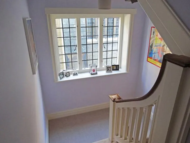 Homely Ealing vicarage, B868 (photo 18)