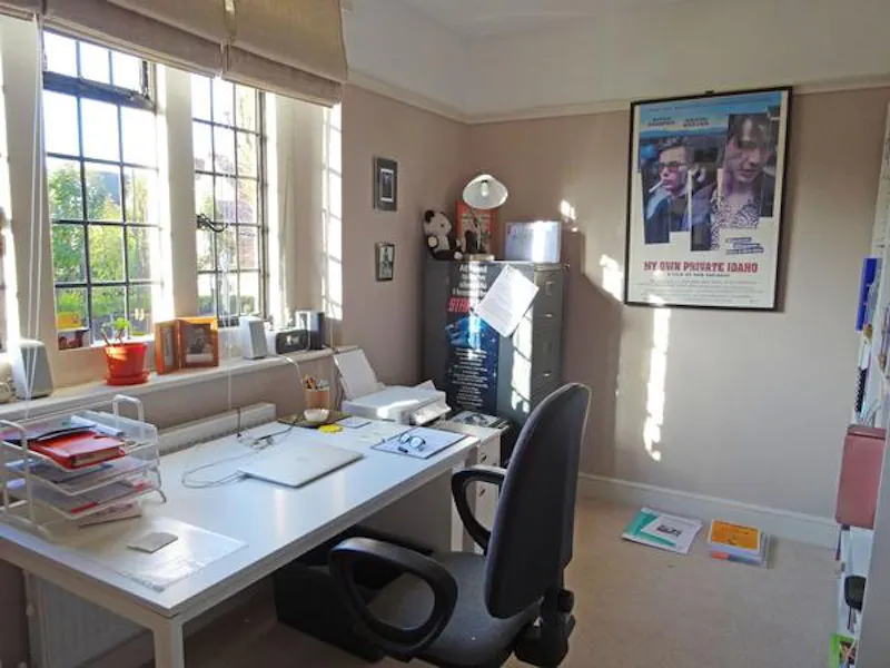 Study at Homely Ealing vicarage, B868 (photo 19)