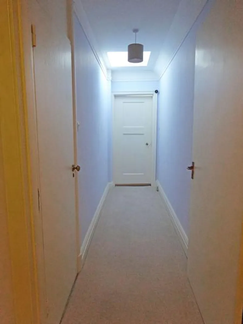 Homely Ealing vicarage, B868 (photo 23)