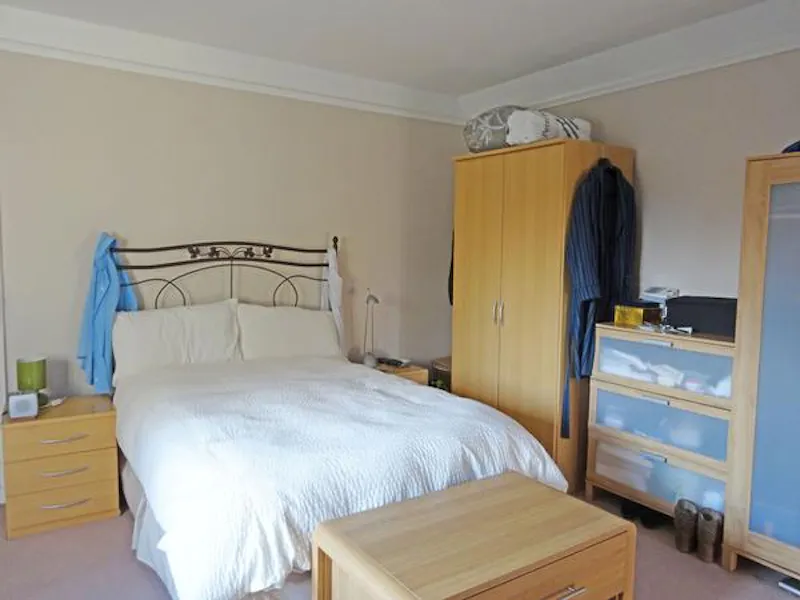 Bedroom at Homely Ealing vicarage, B868 (photo 39)