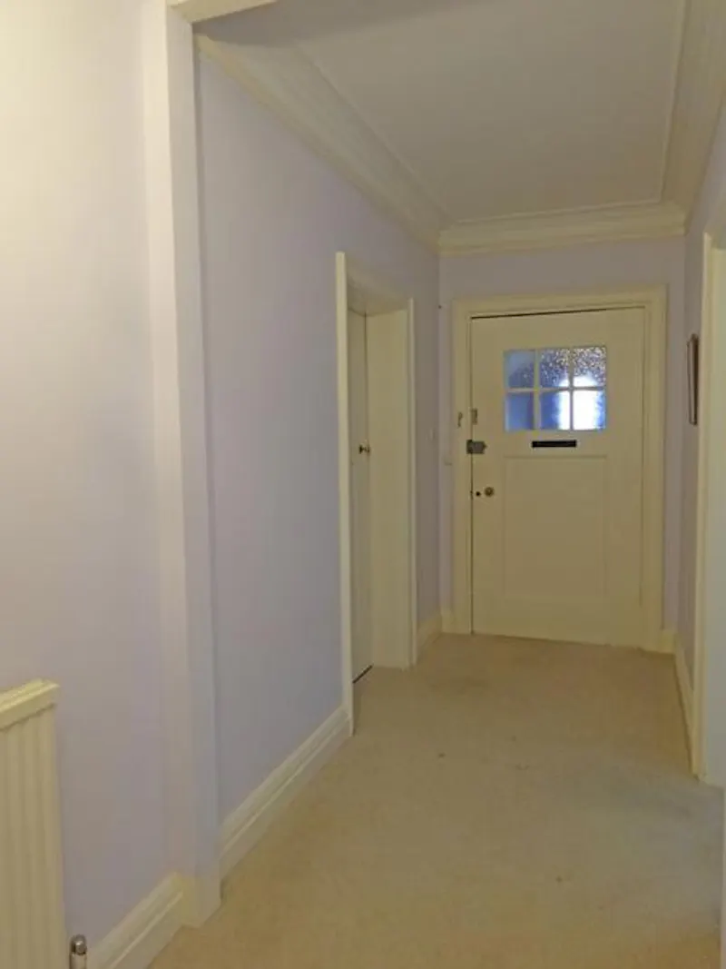 Homely Ealing vicarage, B868 (photo 42)