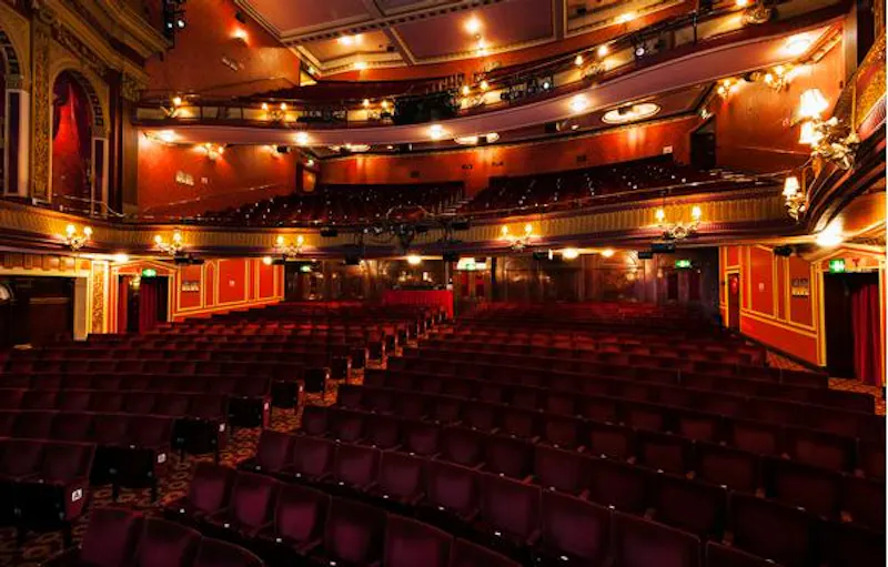 Central London theatre, P571 (photo 11)
