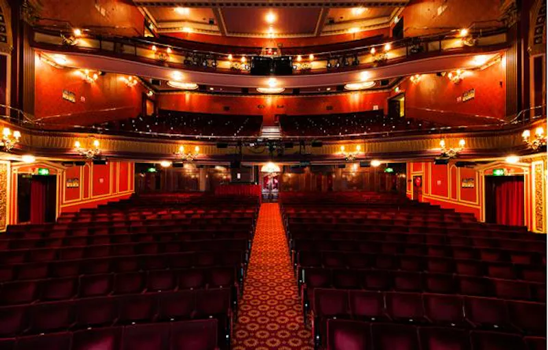 Central London theatre, P571 (photo 12)