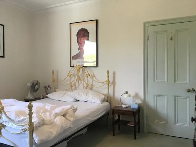 Film location B781 in Surrey (photo 20)