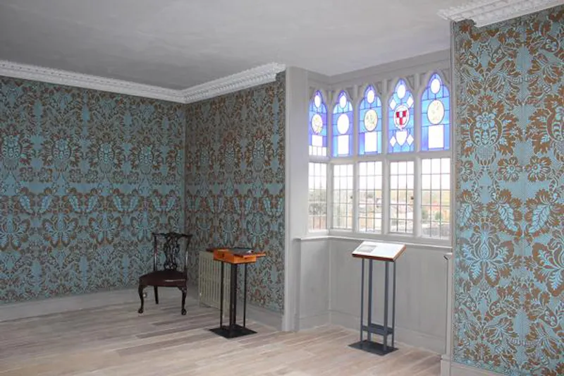 Gothic house in Twickenham, A34 (photo 52)