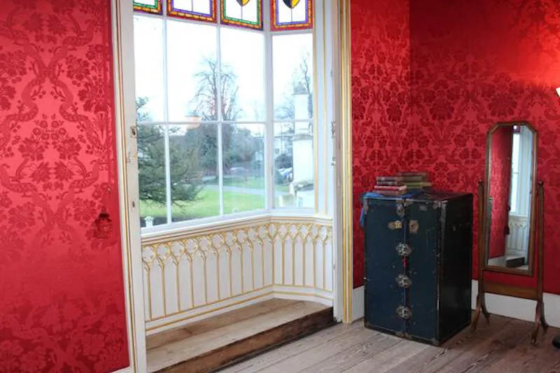 Gothic house in Twickenham, A34 (photo 12)