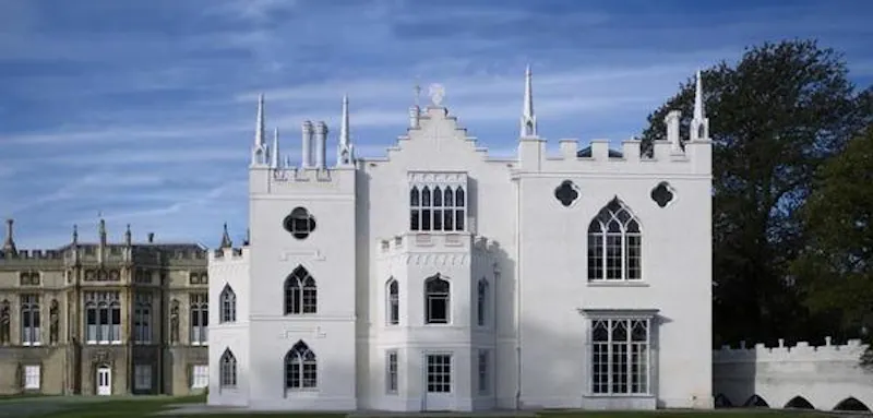 Gothic house in Twickenham, A34 (photo 71)