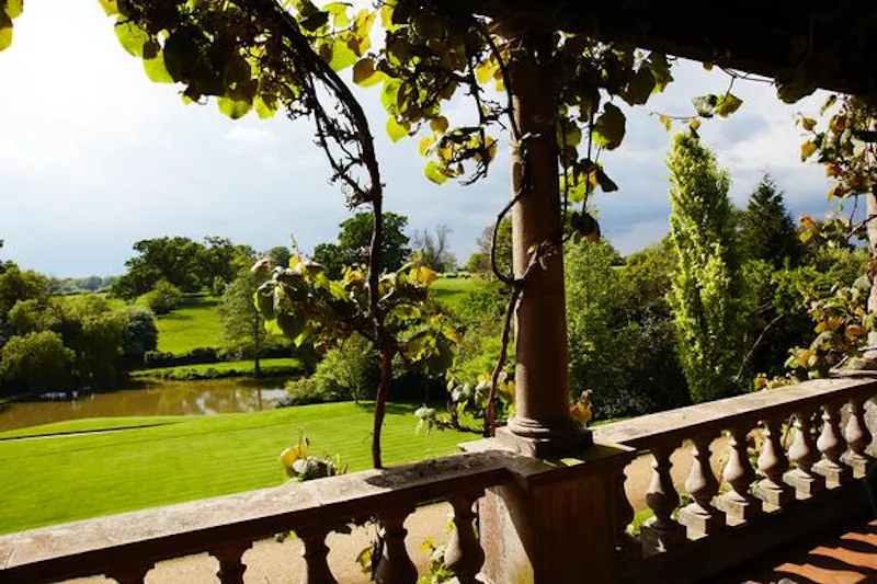 Grand manor house in Benington, A146 (photo 51)