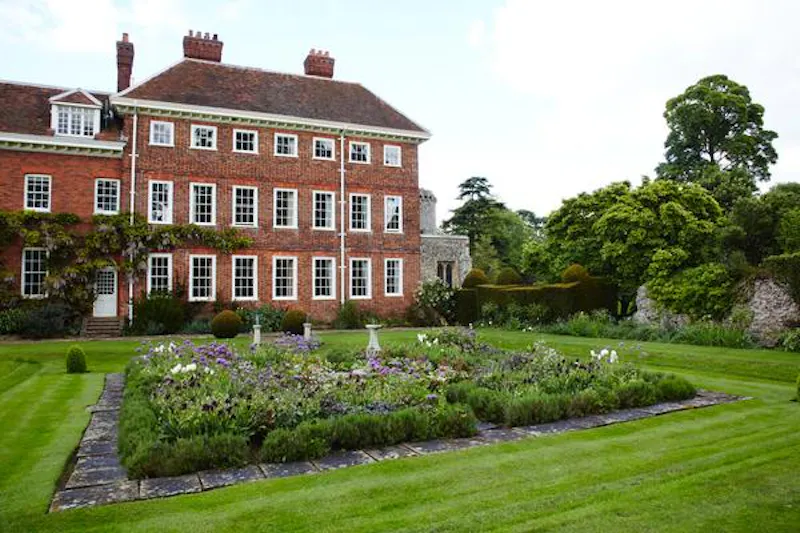 Garden - formal at Grand manor house in Benington, A146 (photo 71)