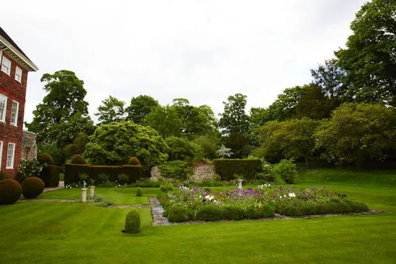 Grand manor house in Benington, A146 (photo 73)