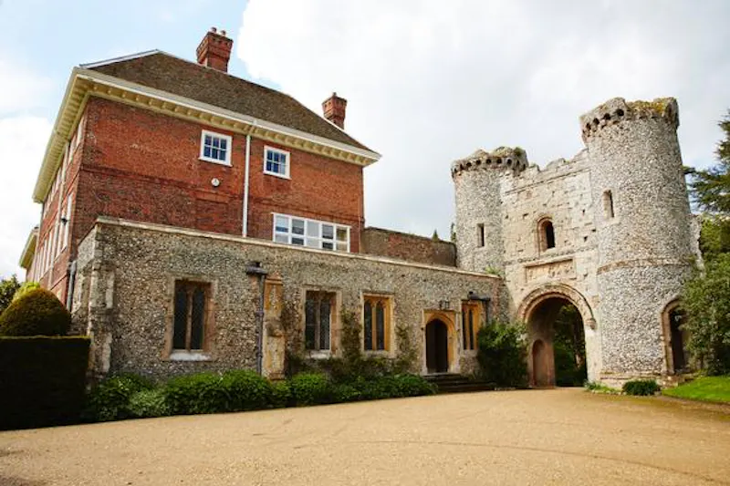 Grand manor house in Benington, A146 (photo 80)