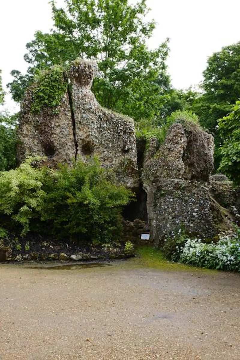 Folly / gazebo at Grand manor house in Benington, A146 (photo 89)
