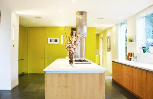 Bright, colourful Ealing house, B1483